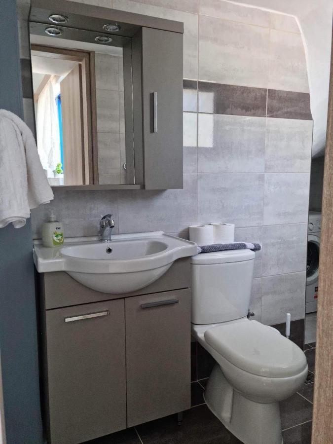 Dionysia Apartments Livadia  Екстер'єр фото